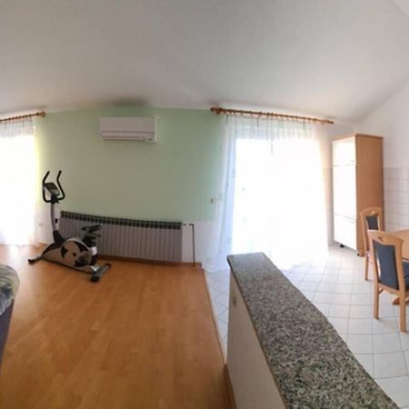 Mitros Apartment Малинська Екстер'єр фото
